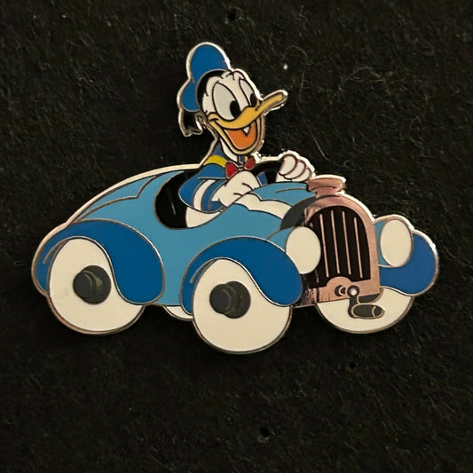 2025 - Donald Duck Driving Car - Mystery Series - Disney Pin