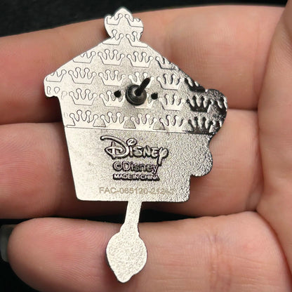 Loungefly - Blue Fairy and Pinocchio - Swinging Clock - Mystery Pin