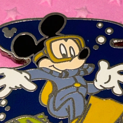 Mickey Mouse Hidden Mickey Scuba Diving Pin