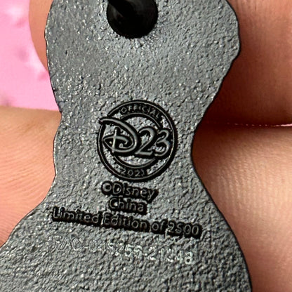 2021 D23 LE Skippy Pin from Alien/ Stitch