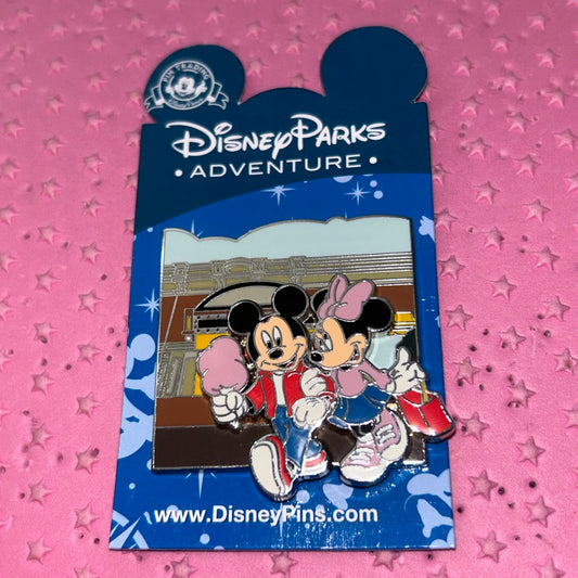 2012 Mickey and Minnie Disney adventures pin