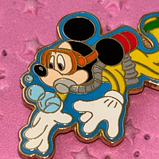 Vintage Mickey Mouse scuba diver pin