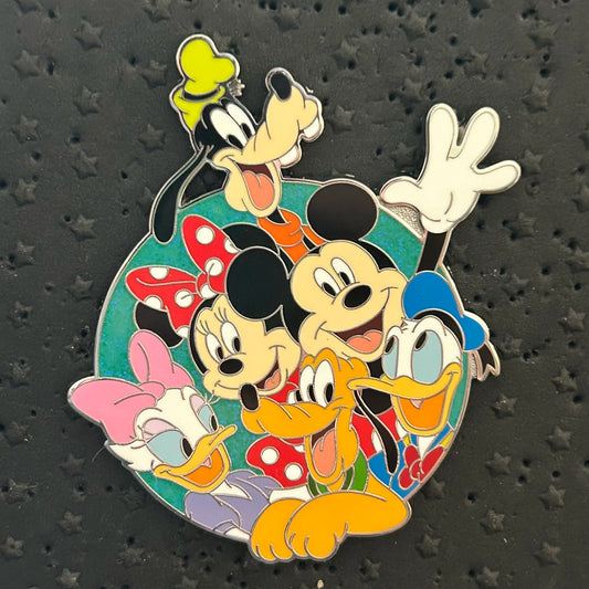 2025 - Fab 6 - Cluster - Mickey, Minnie, Donald, Daisy, Goofy and Pluto - Disney Pin