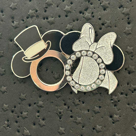 2016 - Mickey and Minnie Mouse - Wedding Rings - Disney Pin