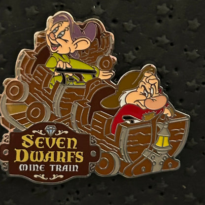 2024 - Dopey and Grumpy - Seven Dwarfs Mine Train - MGK - WDW - Disney Pin