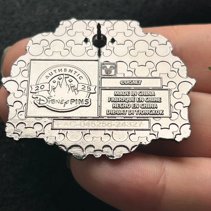 2025 - Skeletons Playing Chess - No Sudden Moves - Pirates of the Caribbean- Disney Pin