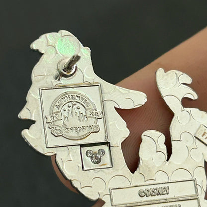 2024 - Kuzco Llama - Holding Potion - Disney Pin