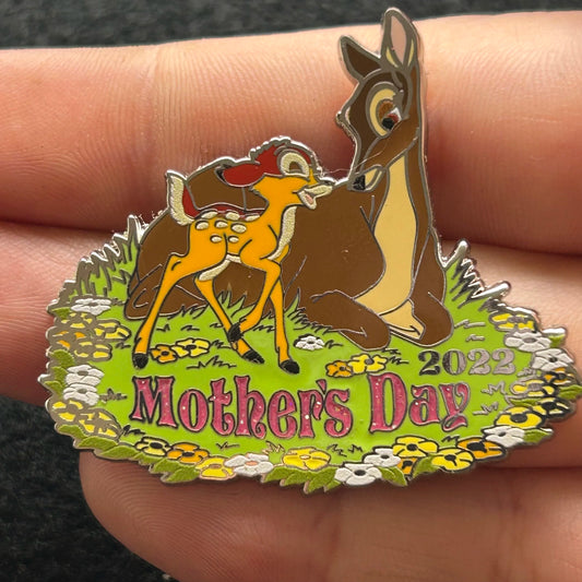 2022 - Bambi and His Mom - Mothers Day -  LR - Disney Pin