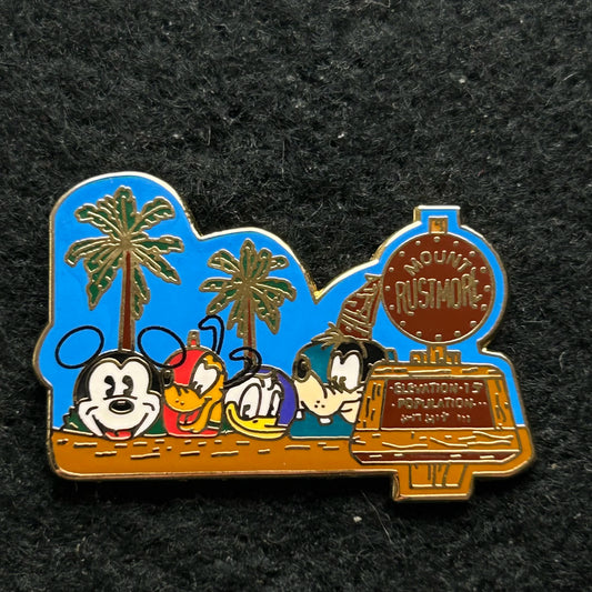 Mickey, Pluto, Donald, Goofy - Mount Rushmore - Castaway Cay - DCL - Disney Pin