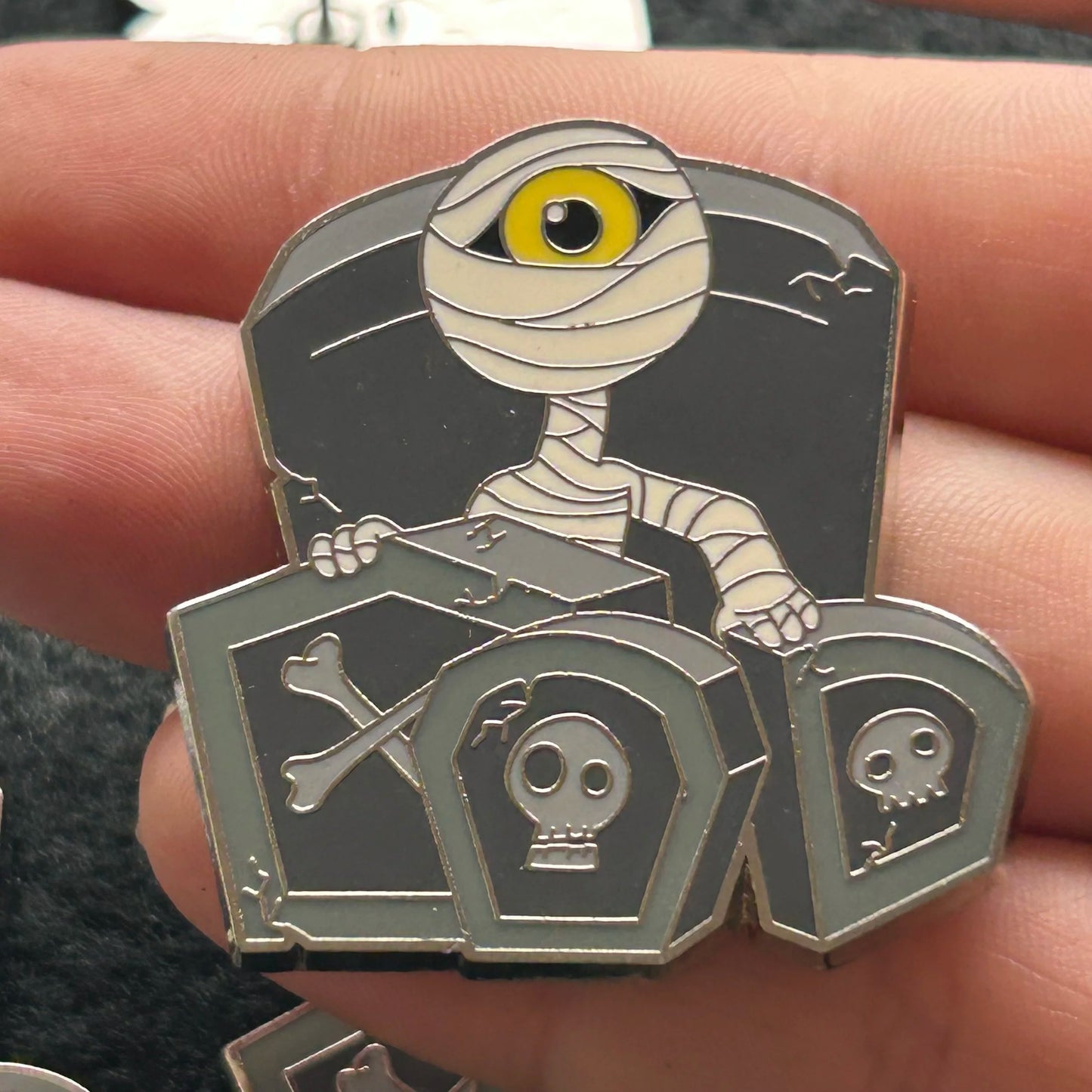 2024 - Full Set - NBC - Gravestone - 8 Disney Pin