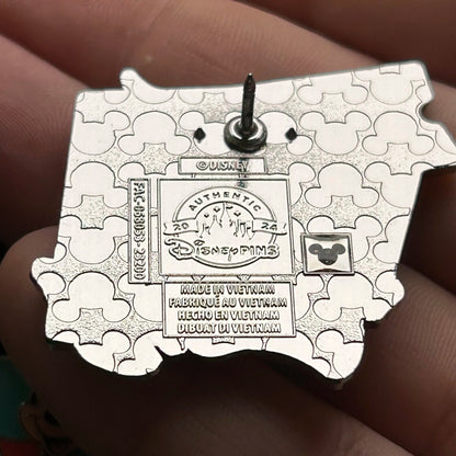 2024 - Full Set - Play in the Parks - Mystery Series - 8 Disney Pins
