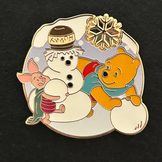 2024 - Winnie the Pooh and Piglet - Building a Snowman - Disney Pin