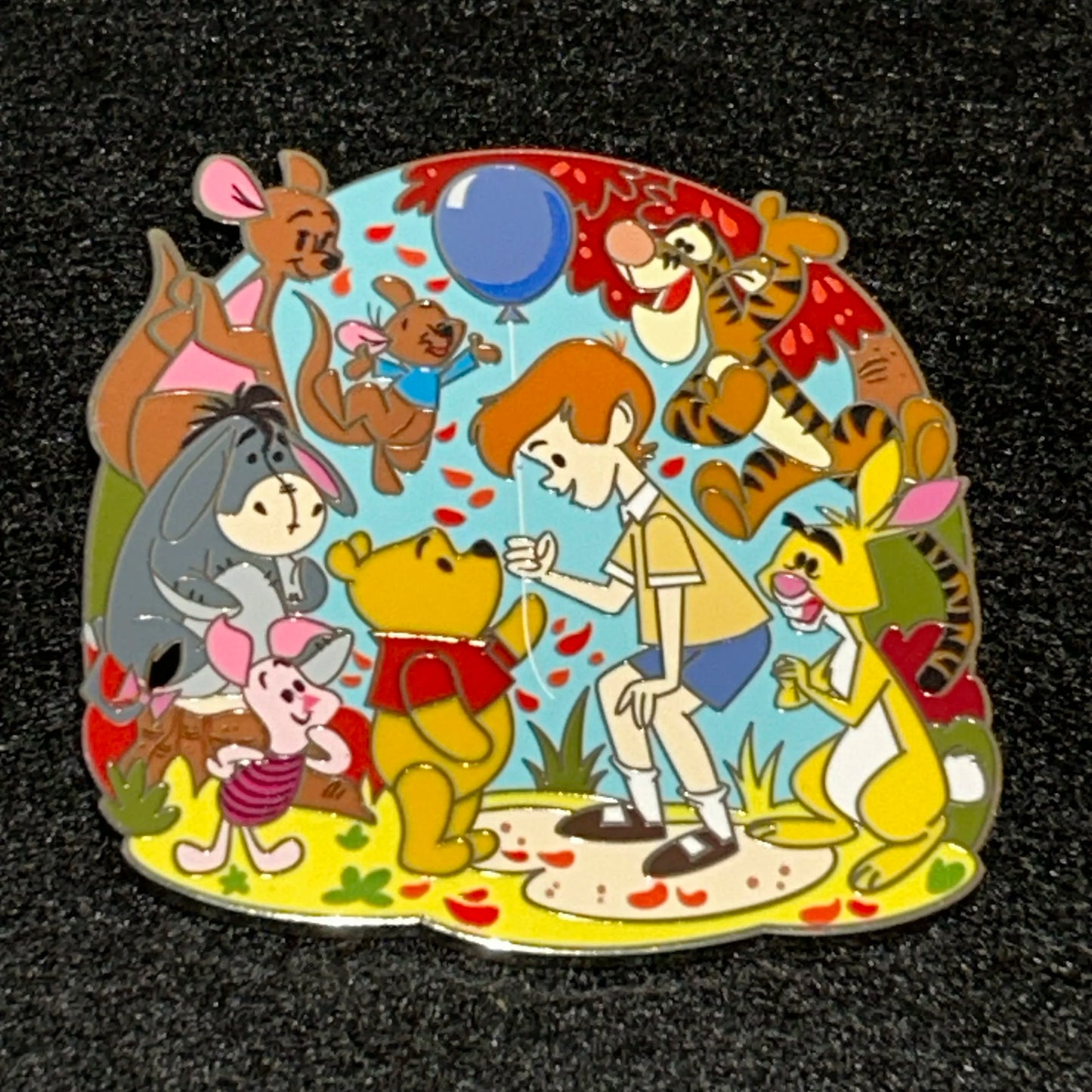 2024 - Adventures of Winnie the Pooh - Supporting Cast - Disney Pin