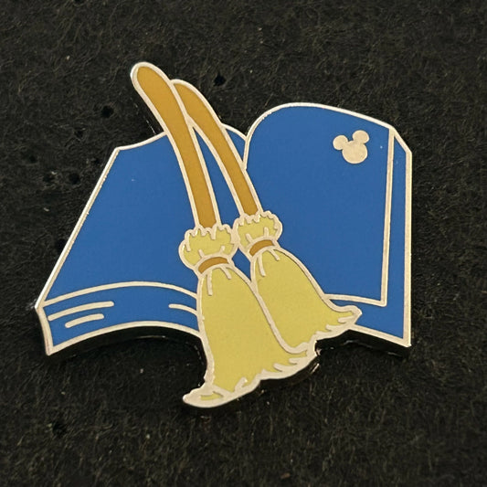 2020 - Broomsticks - Fantasia - Hidden Disney Series - Chaser - Disney Pin
