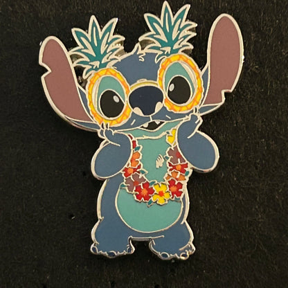 2022 - Stitch wearing Pineapple Glasses and Lei - Disney Pin