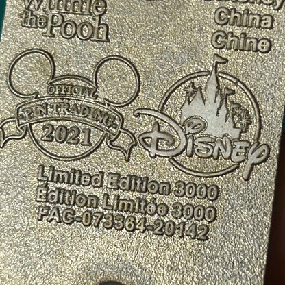2021 LE Winnie the Pooh Balloon and Honey Tree Pin