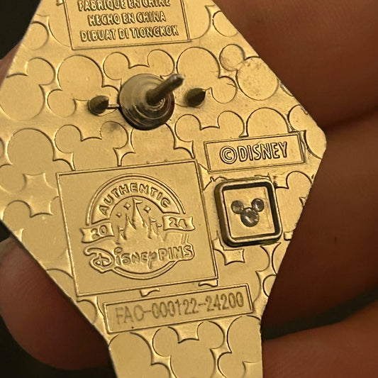 2024 - Alice - Alice in Wonderland - Lantern Mystery Pin