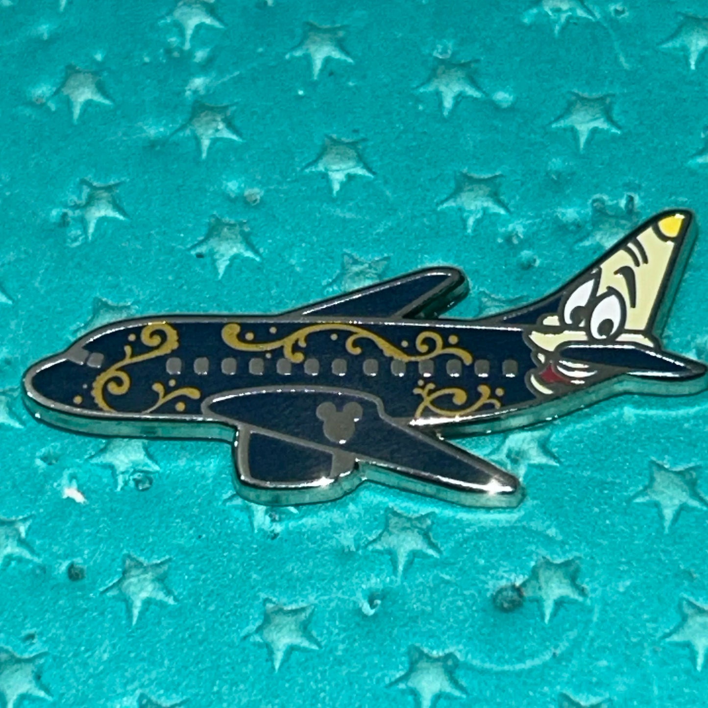 Lumiere Hidden Disney Airplane Pin
