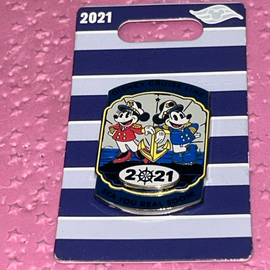 2021 - DCL - Mickey and Minnie - Sea You Real Soon Pin
