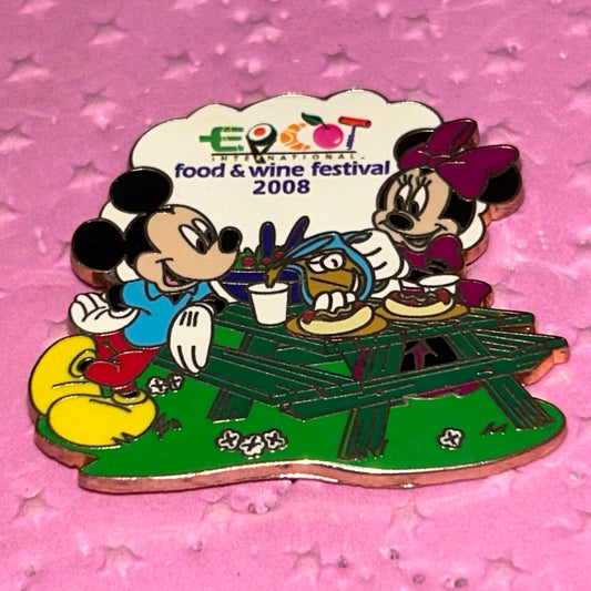LR Epcot Food and Wine Festival Mickey/ Minnie Picnic Pin