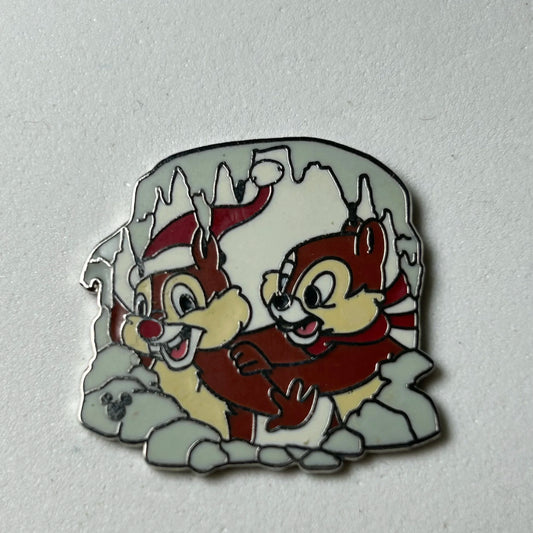 2008 - Chip and Dale - Winter - Mystery Series - Disney Pin