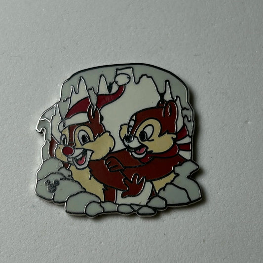 2008 - Chip and Dale - Winter - Mystery Series - Disney Pin