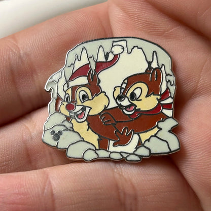 2008 - Chip and Dale - Winter - Mystery Series - Disney Pin