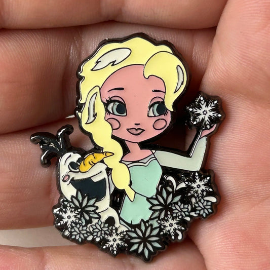 Loungefly - Elsa with Olaf - Frozen - Mystery Series - Disney Pin