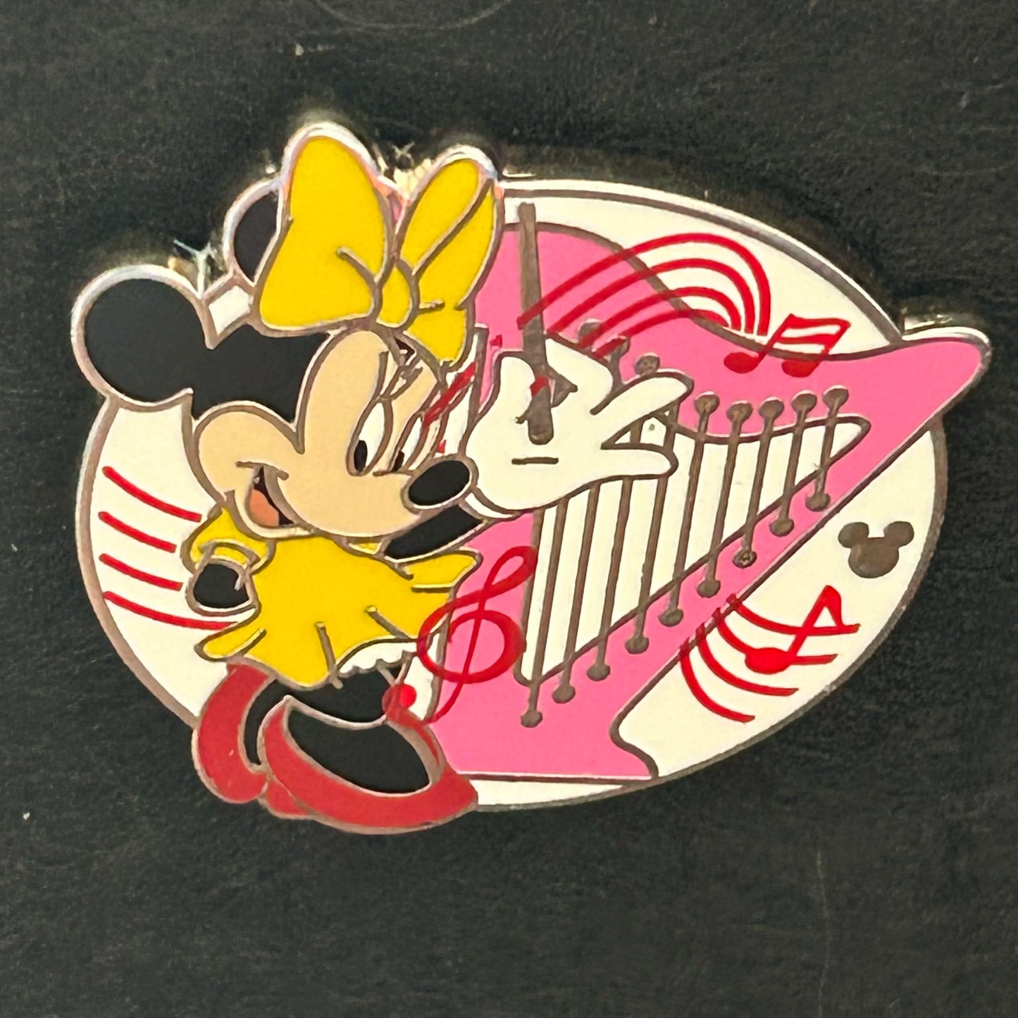 2019 - Minnie Mouse - Playing Harp - Hidden Mickey - Disney Pin