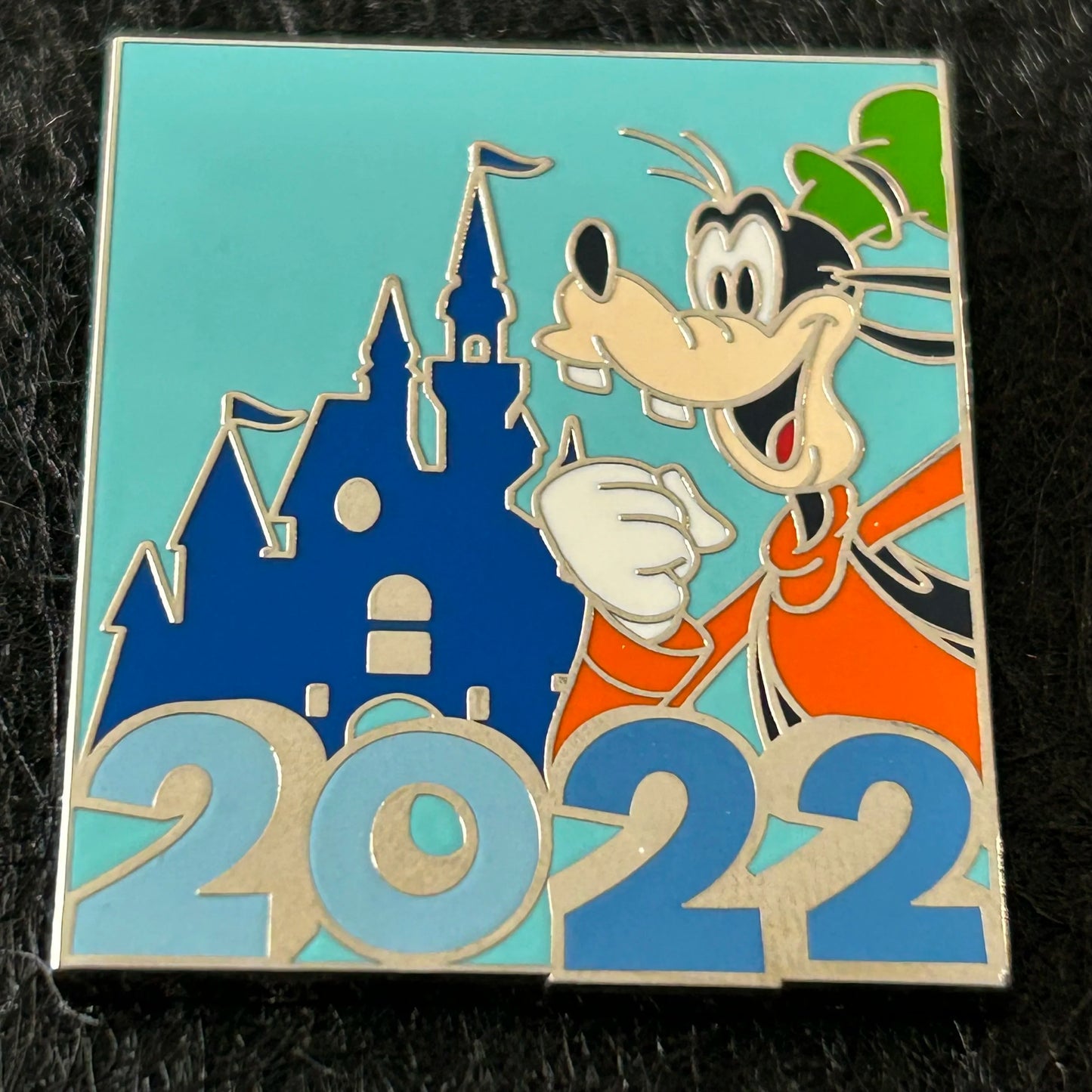 2022 - Goofy - With Castle - Disney Pin