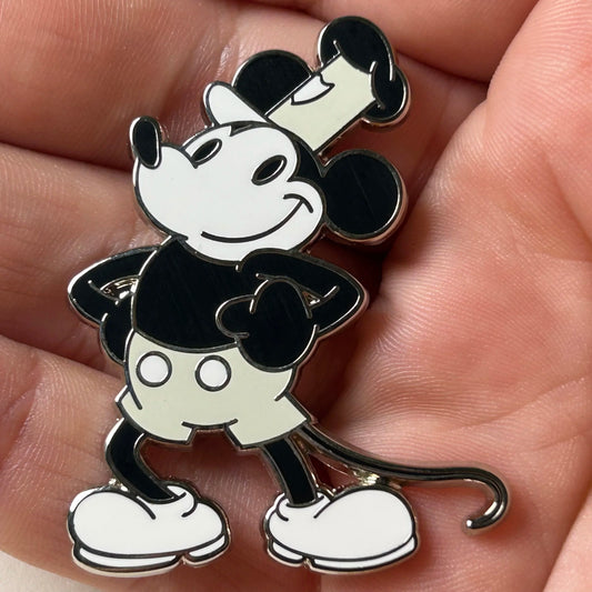 2024 - Steamboat Mickey - Full Body - Disney Pin