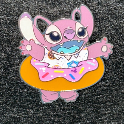 2024 - Angel - Donut - Lilo and Stitch - Snack Attack - Mystery Pin