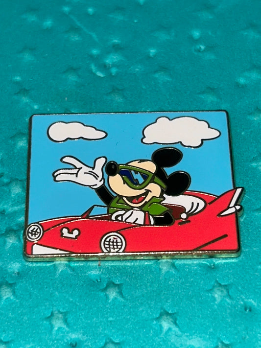 2002 - Mickey Mouse Driving Car Waving Pin