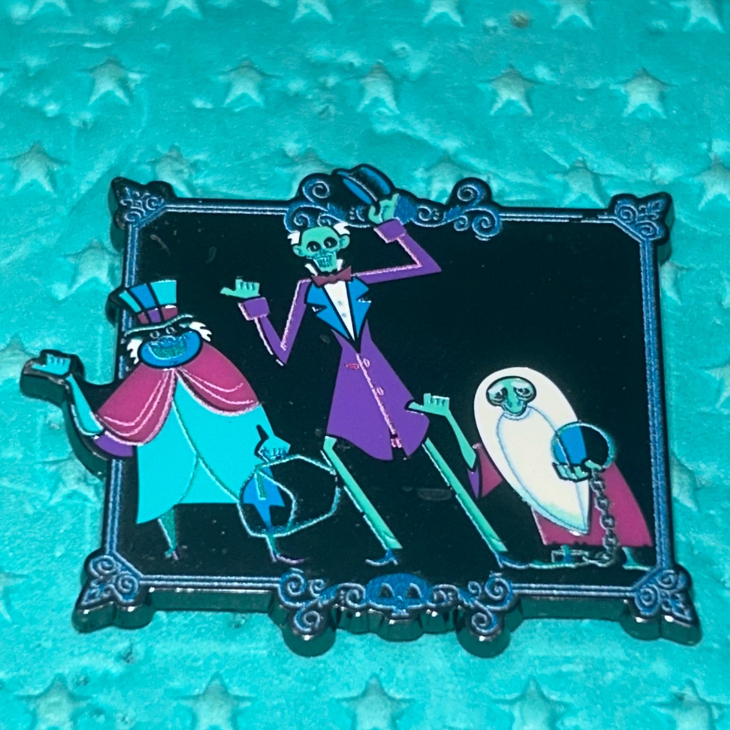 2023 - Haunted Mansion - Hitchhiking Ghosts pin