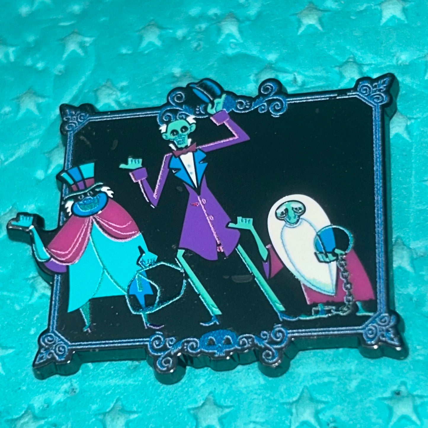 2023 - Haunted Mansion - Hitchhiking Ghosts pin