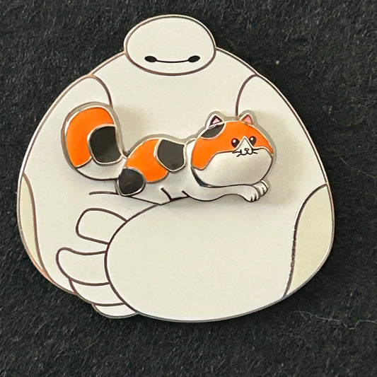 2022 - Baymax and Mochi - Big Hero 6 - Disney Pin on Pin