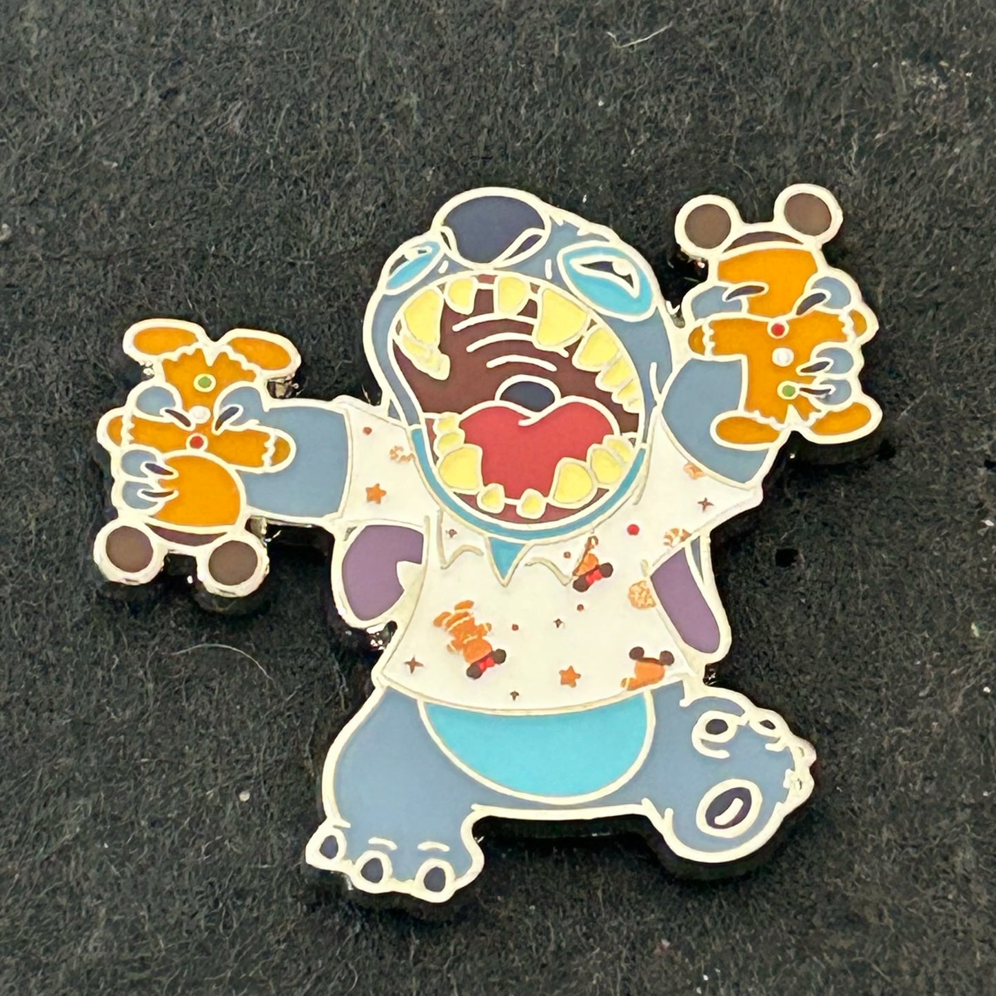 2024 - Stitch - Gingerbread - Snack Attack - Mystery Pin