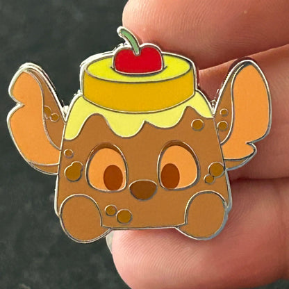 2022 - Ruben - Lilo and Stitch - Pineapple Upside Down Cake - Munchling - Mystery Pin