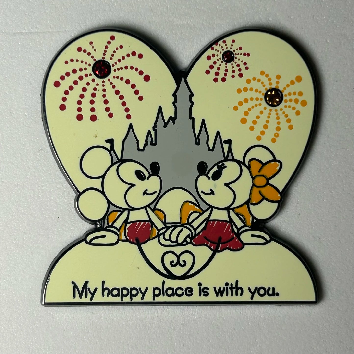 2017 - Minnie and Mickey - Holding Hands - My Happy Place is With You - Disney Pin