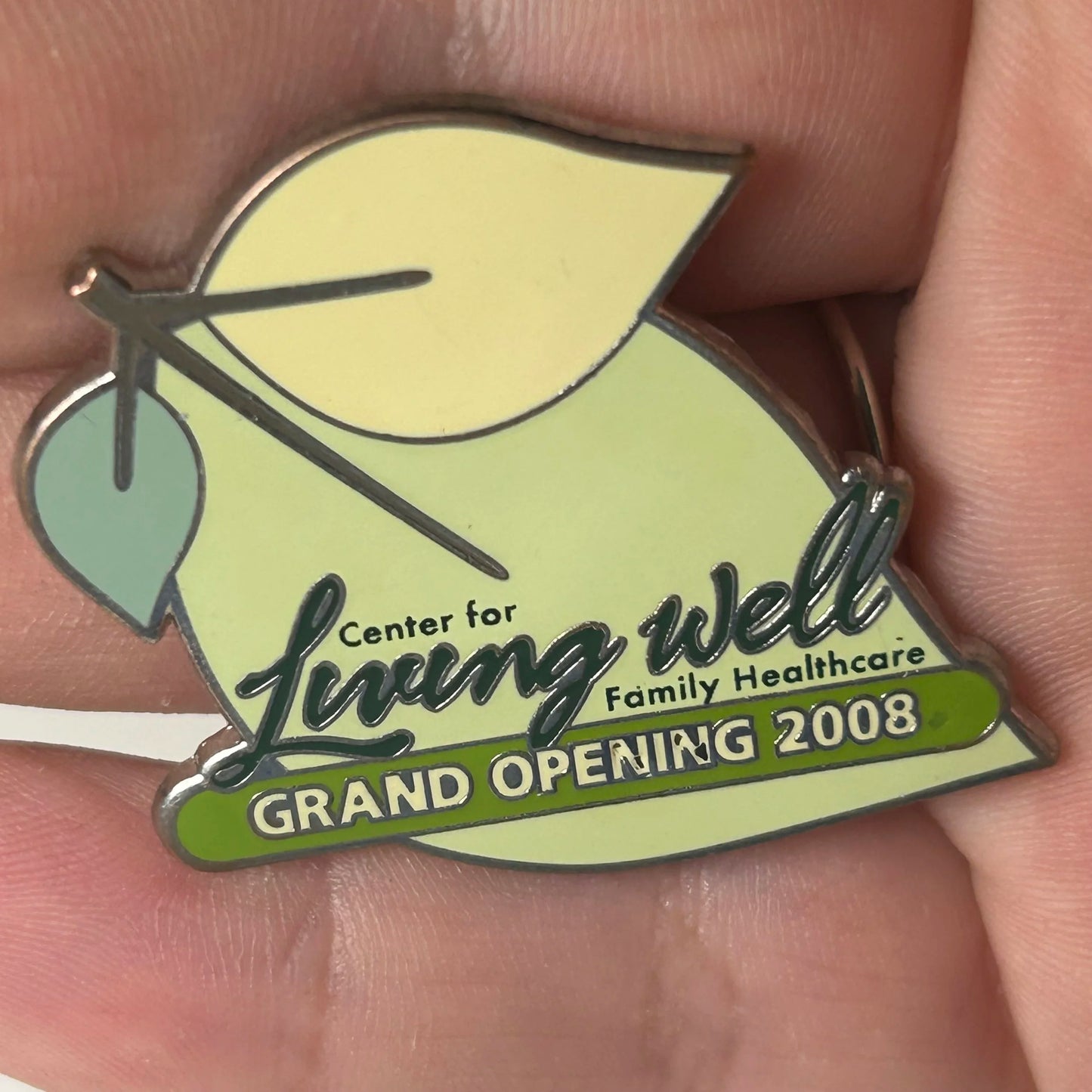 2008 - Center for Living Well - Grand Opening - Cast Exclusive - Disney Pin