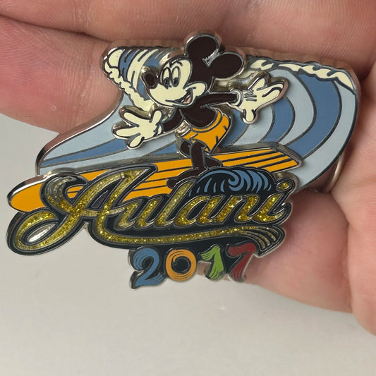 2017 - Mickey Mouse - Surfing - Aulani - DVC - Disney Pin on Pin