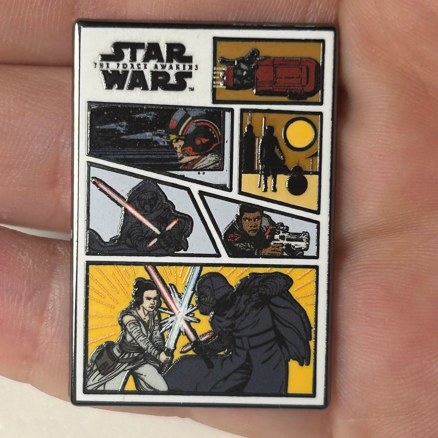 2025 - Star Wars - The Force Awakens - Comic Series - Disney Pin