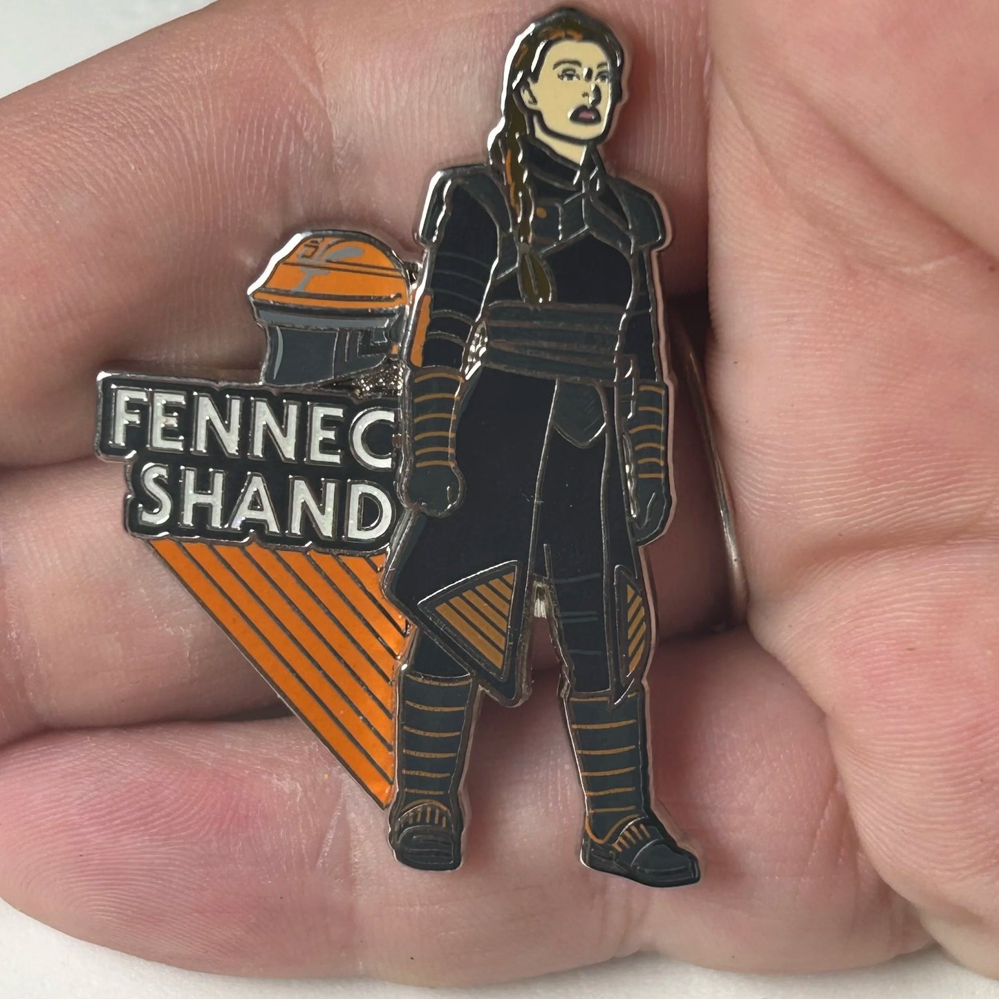 2020 - Fennec Shand - Star Wars - LR - Disney Pin on Pin
