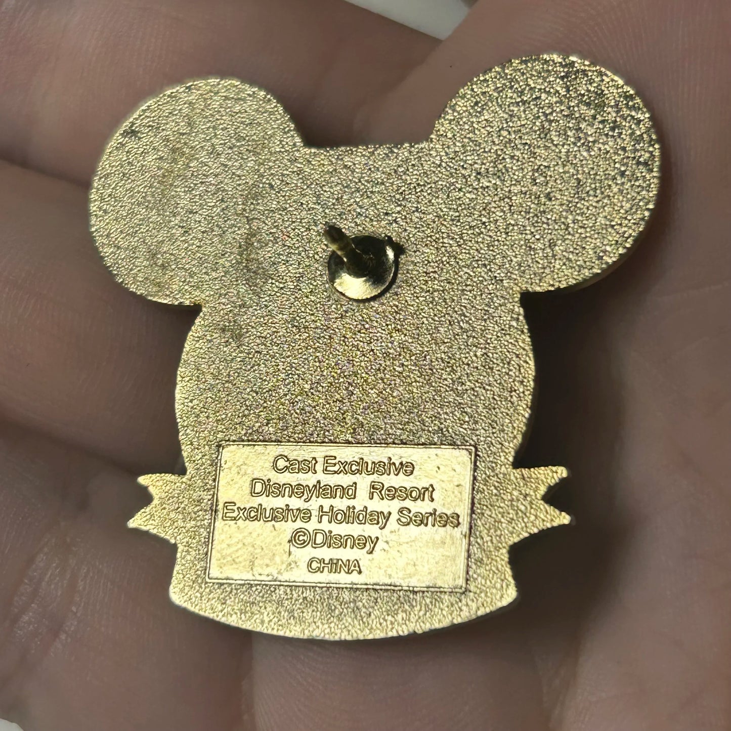 2004 - Mickey Mouse - Happy Holidays - Cast Exclusive - Disney Pin
