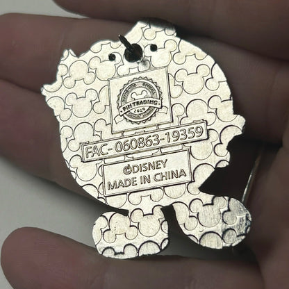2020 - Minnie Mouse - With Butterfly - Explorer Series - Disney Pin