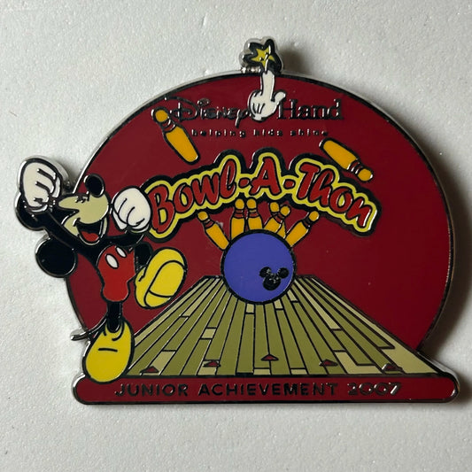 2007 - Mickey Mouse - Bowl A Thon - Cast Exclusive - LE 5,000 - Disney Pin