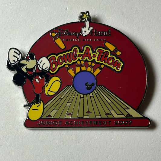 2007 - Mickey Mouse - Bowl A Thon - Cast Exclusive - LE 5,000 - Disney Pin