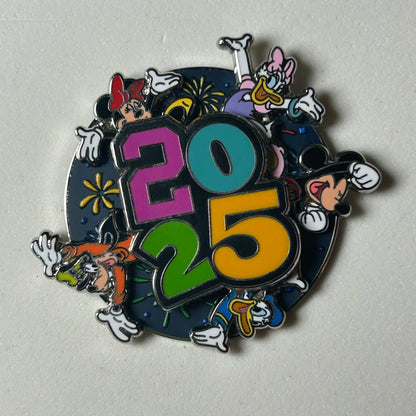 2025 - Mickey, Minnie, Goofy, Donald and Daisy - Spinner - Disney Pin
