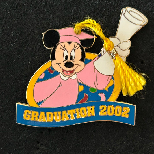 2002 - Minnie Mouse - Graduation - LE 5,000 - Disney Pin