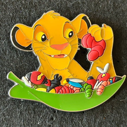2023 - Simba - The Lion King - Eating Grub - Multi Texture - Disney Pin